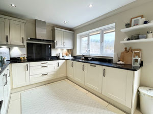 Photo 10- click for photo gallery